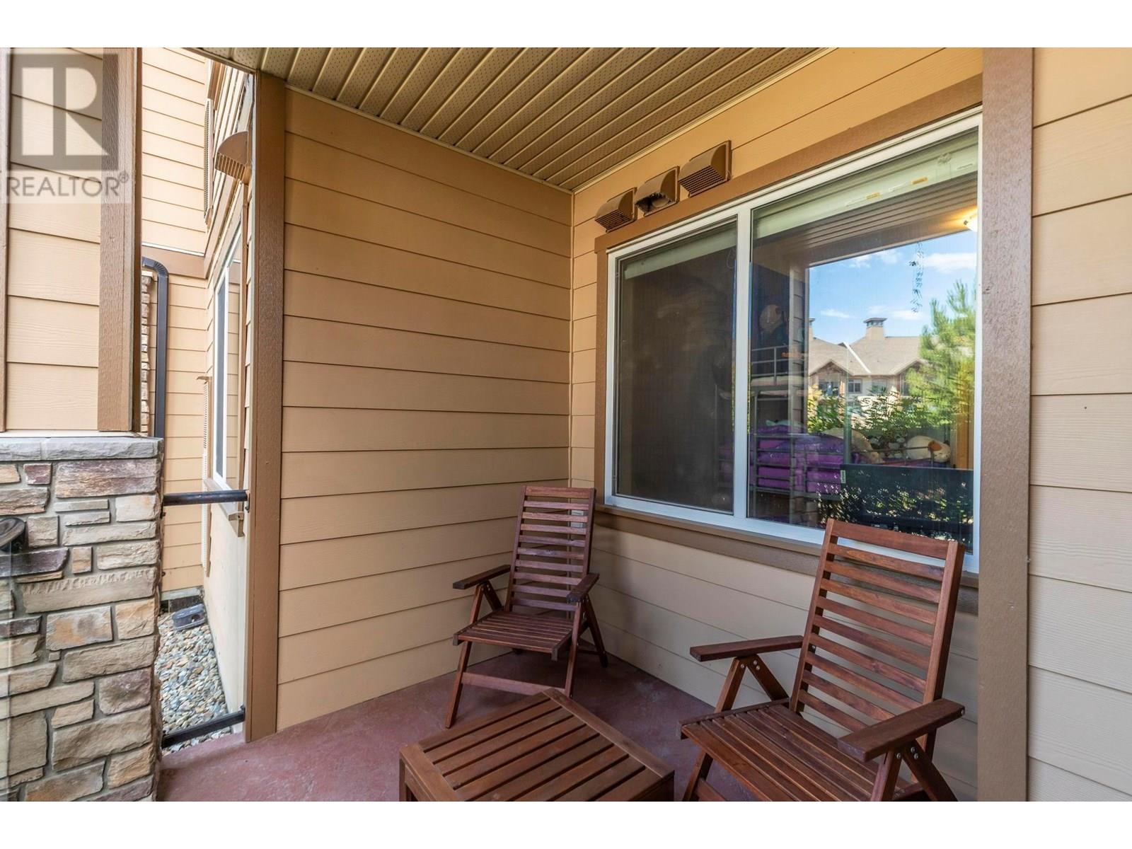 2532 Shoreline Drive Unit# 102. Lake Country, British Columbia