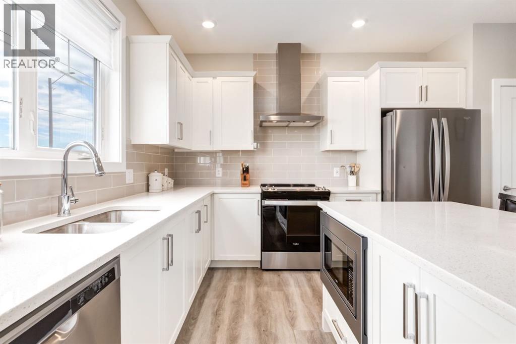 220, 20 Silverado Crest Park Sw, Calgary