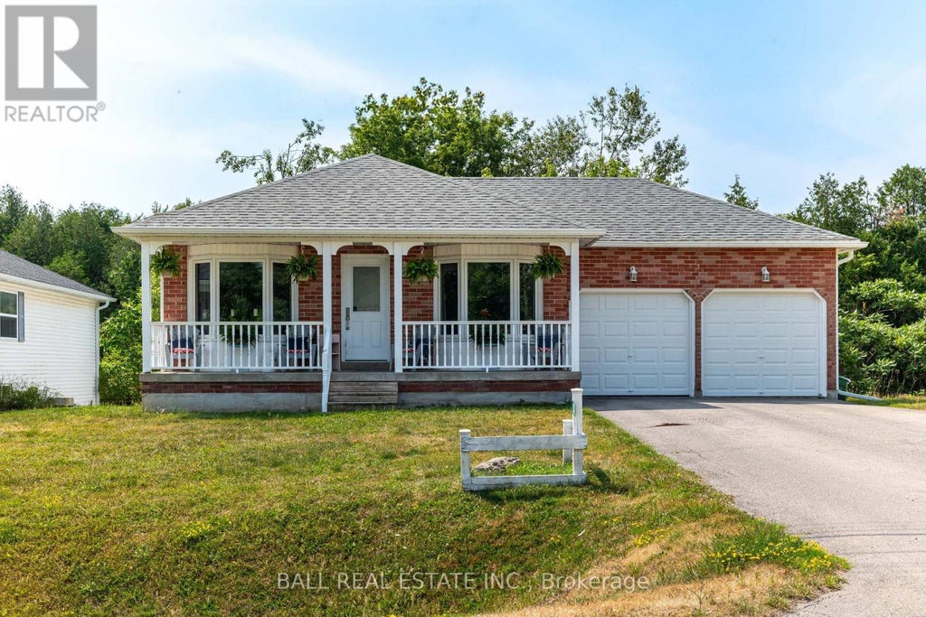 32 Champlain Boulevard, Kawartha Lakes (lindsay)