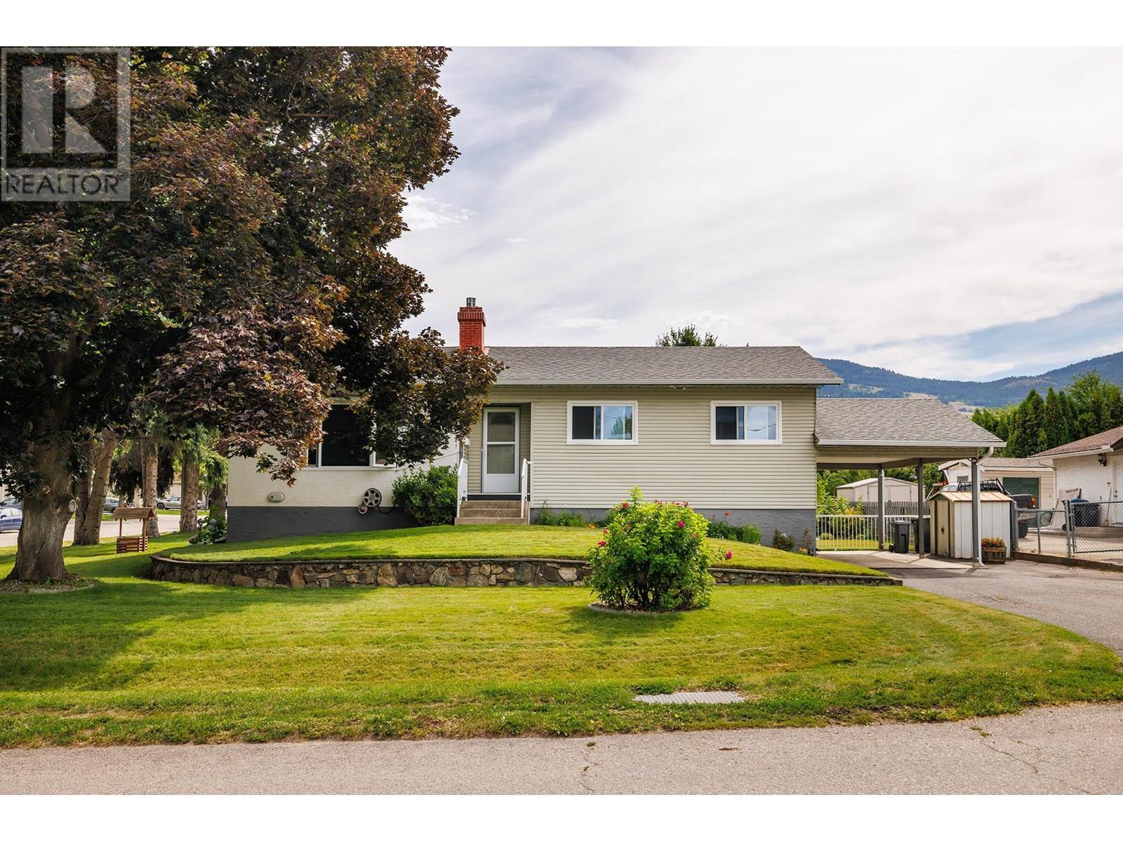 1285 Irene Road. Kelowna, British Columbia