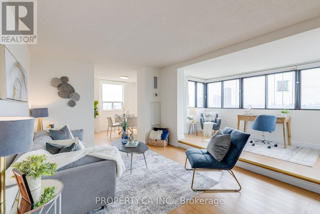 2108 - 10 Muirhead Road, Toronto (pleasant View)