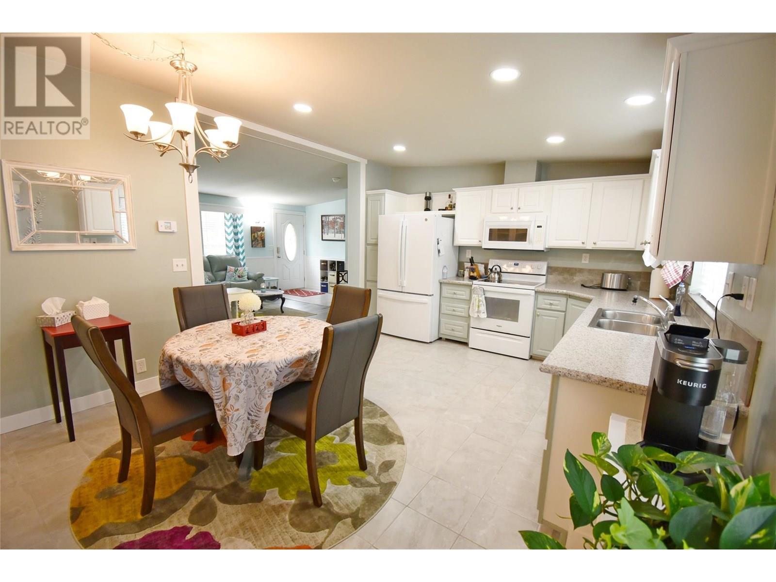 2930 Brown Road Unit# 26. Salmon Arm, British Columbia