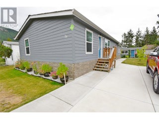 2930 Brown Road Unit# 26. Salmon Arm, British Columbia