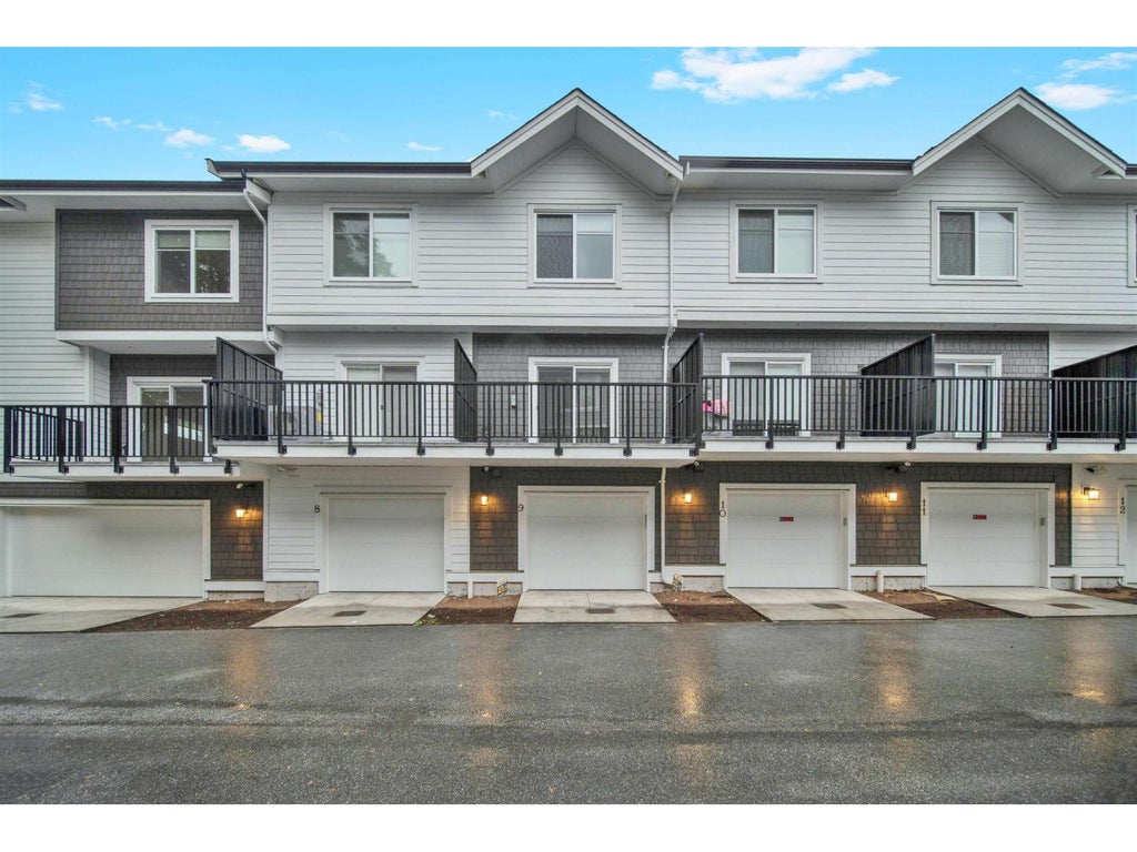 9 12770 105 Avenue, Surrey