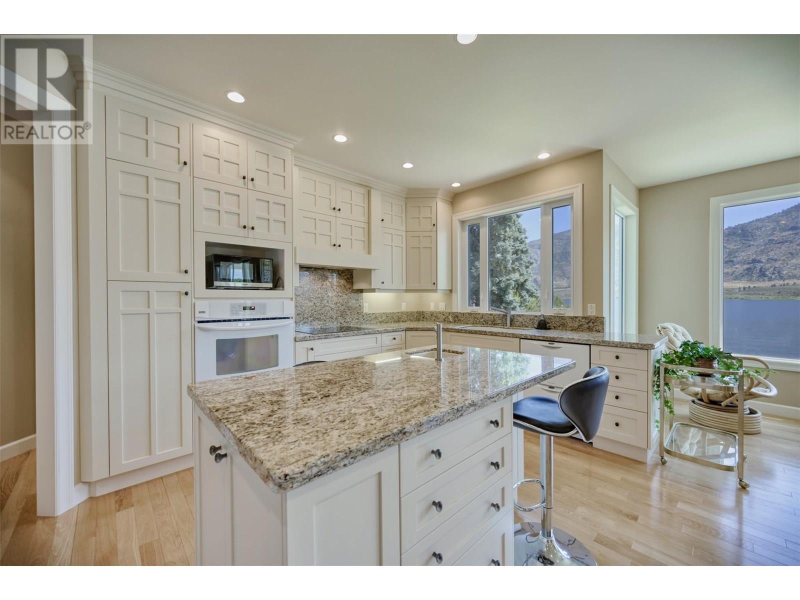 10411 81st Street. Osoyoos, British Columbia