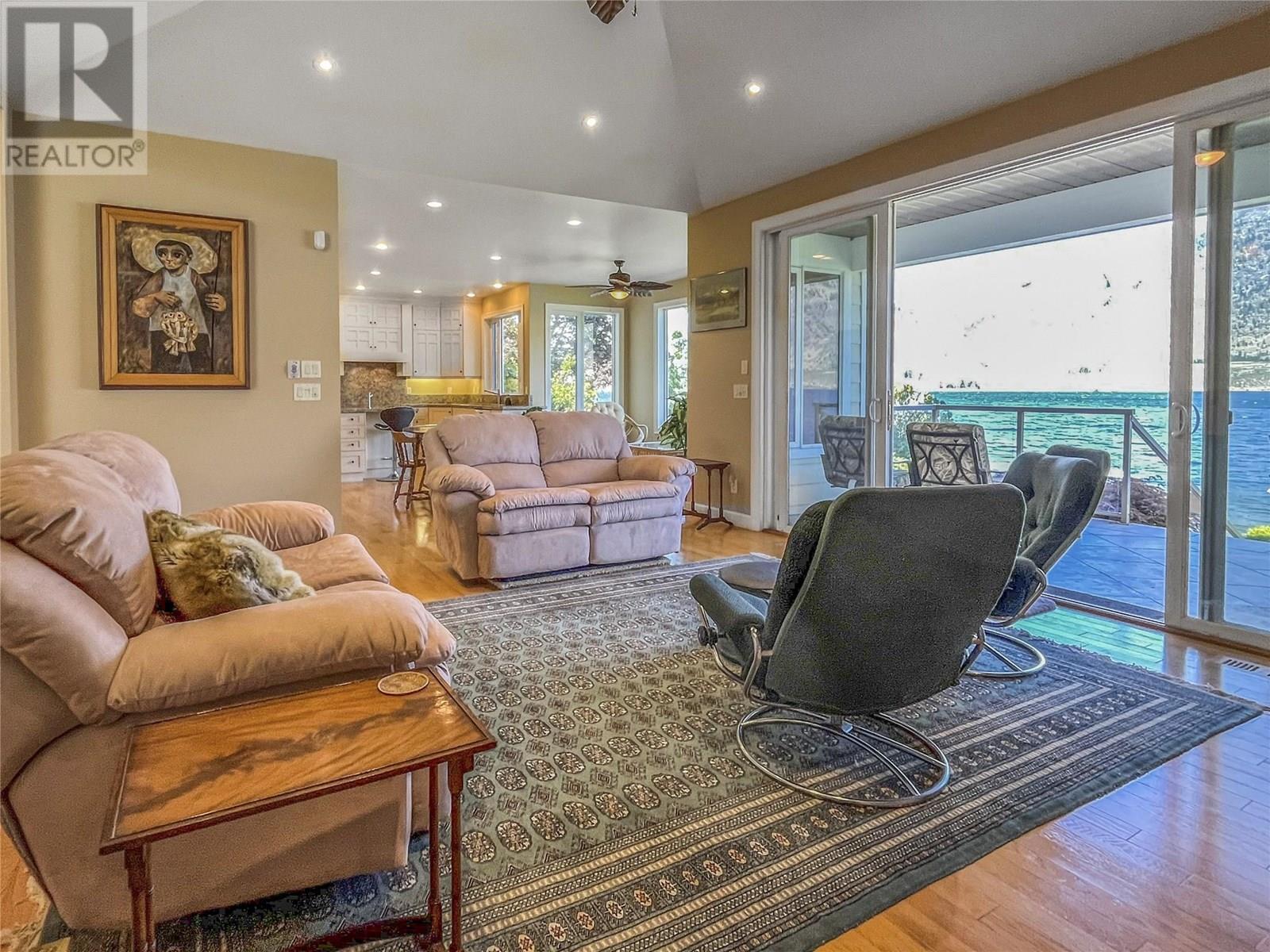 10411 81st Street. Osoyoos, British Columbia