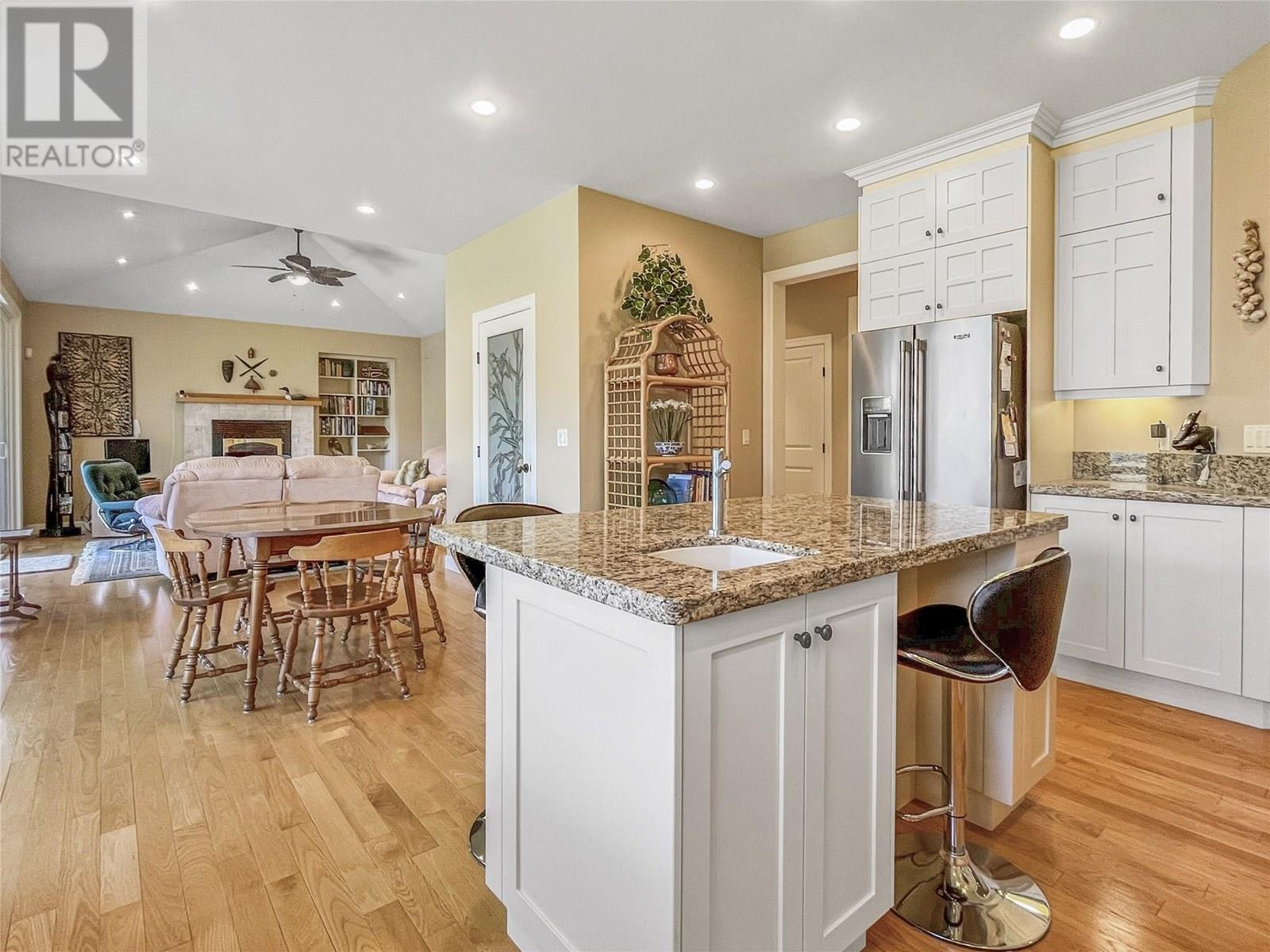 10411 81st Street. Osoyoos, British Columbia