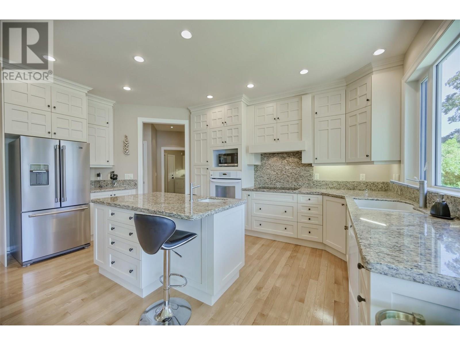 10411 81st Street. Osoyoos, British Columbia