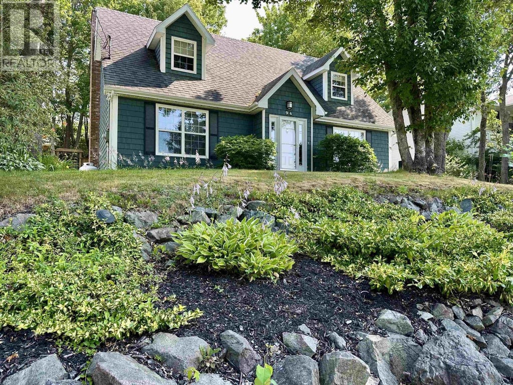 94 Cottagedale Crescent, Sydney