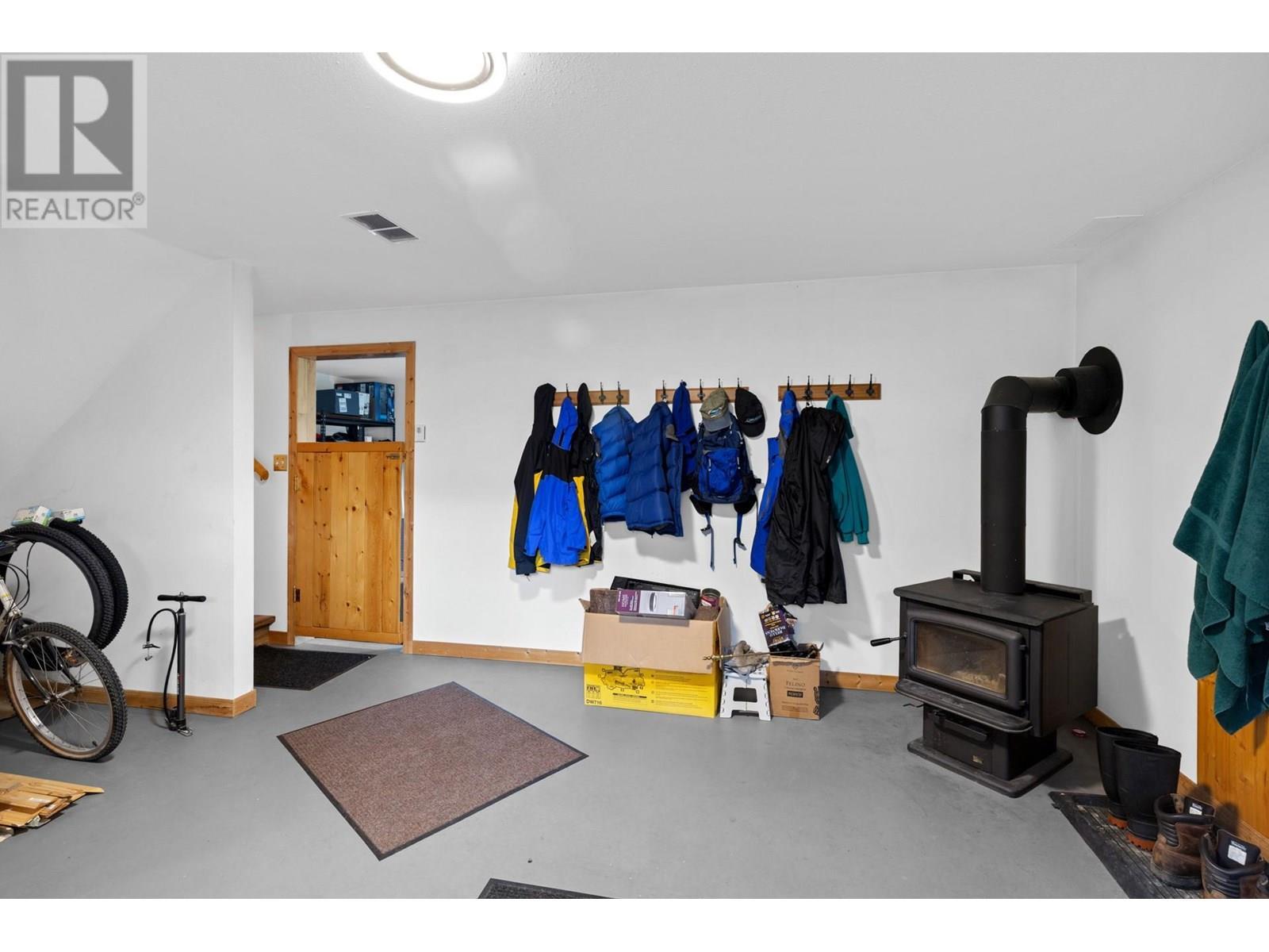 9245 Paradise Road Lot# Lot 34. Kelowna, British Columbia