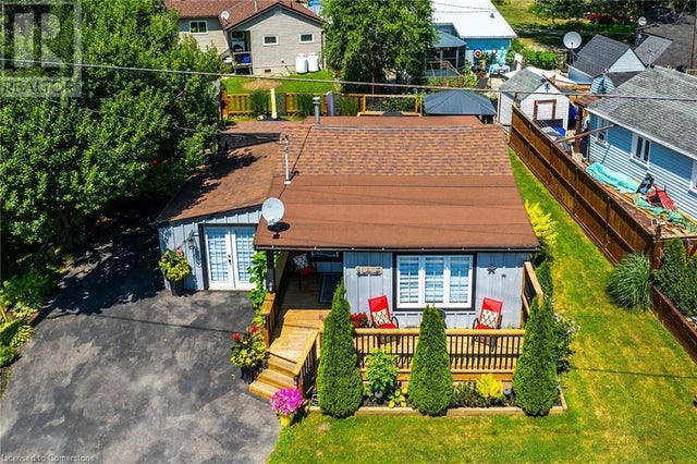 1023 Lakeshore Road, Selkirk