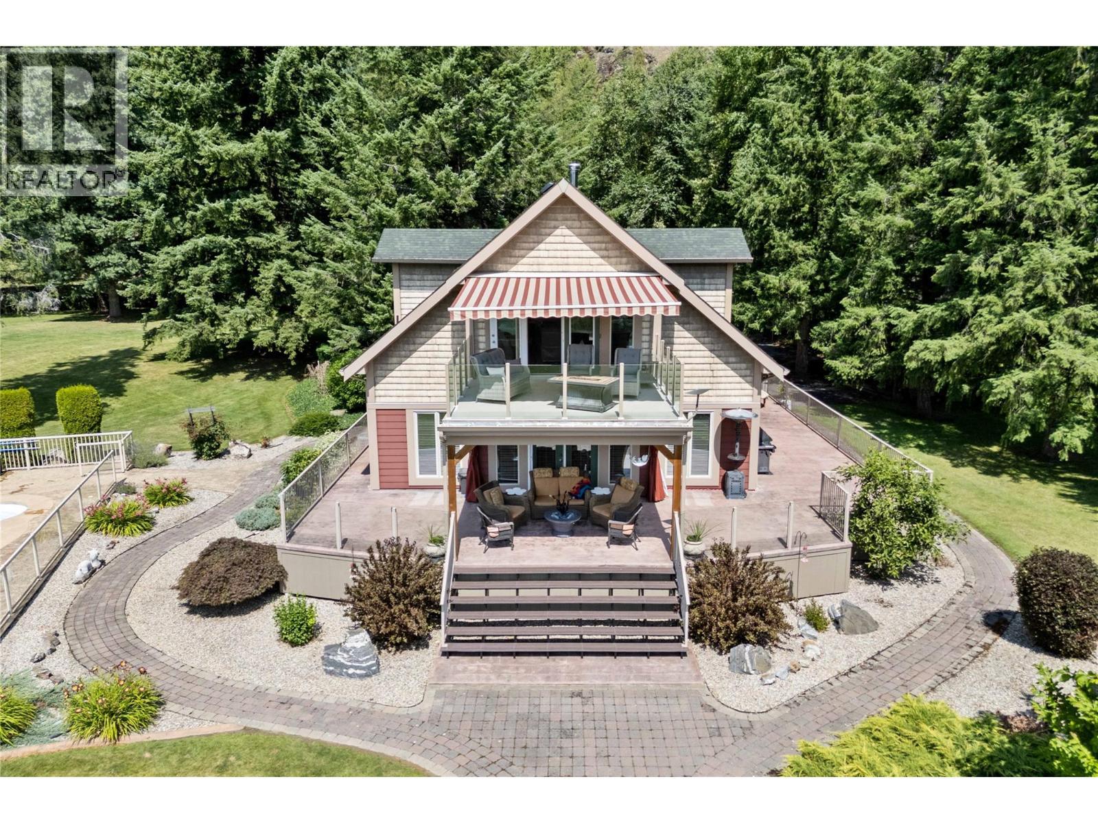 33 Old Town Road. Sicamous, British Columbia