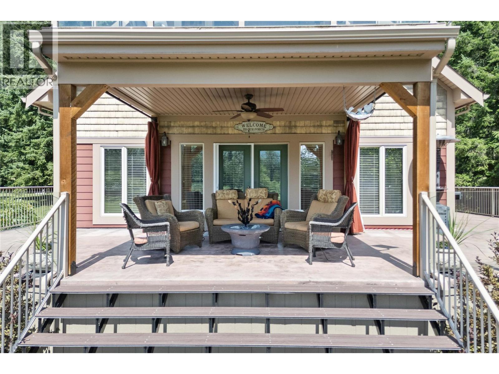 33 Old Town Road. Sicamous, British Columbia