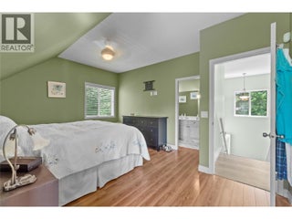 33 Old Town Road. Sicamous, British Columbia