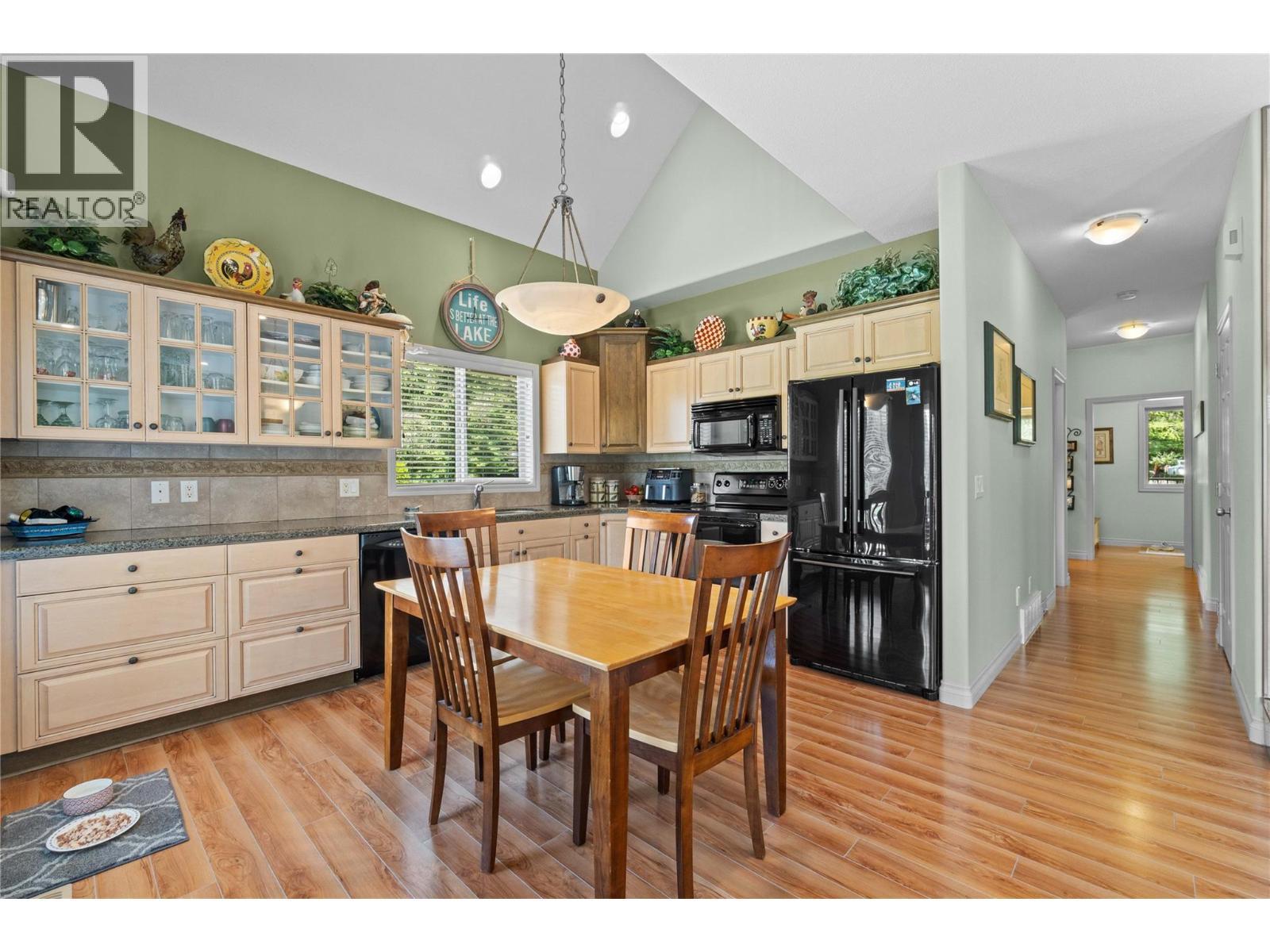 33 Old Town Road. Sicamous, British Columbia