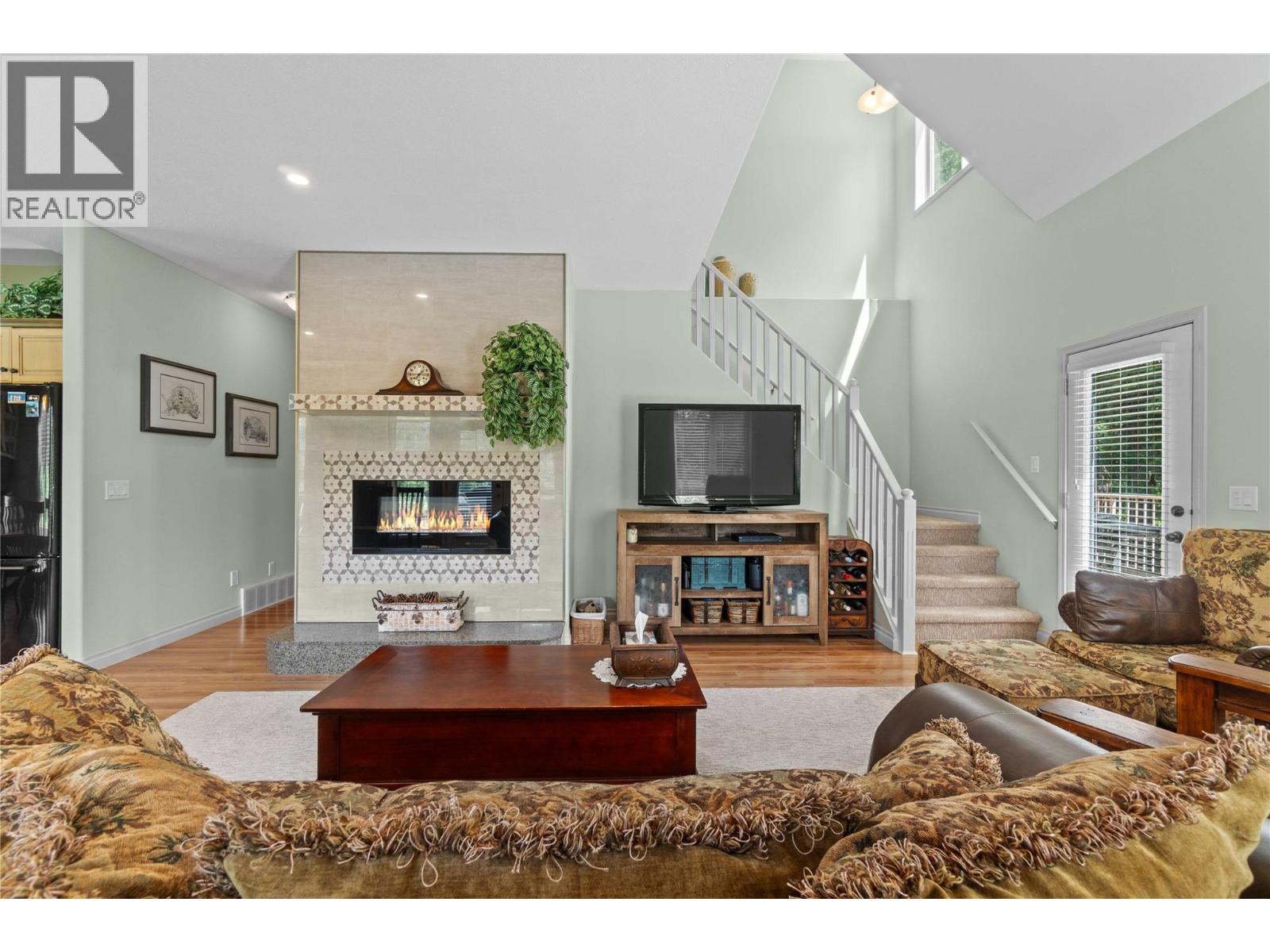 33 Old Town Road. Sicamous, British Columbia