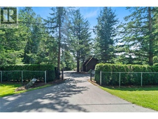 33 Old Town Road. Sicamous, British Columbia