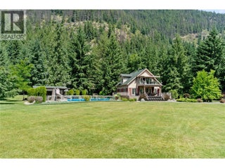 33 Old Town Road. Sicamous, British Columbia