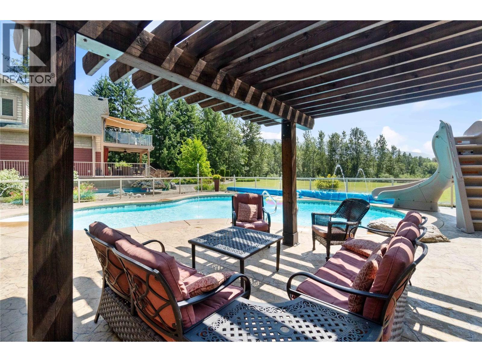 33 Old Town Road. Sicamous, British Columbia