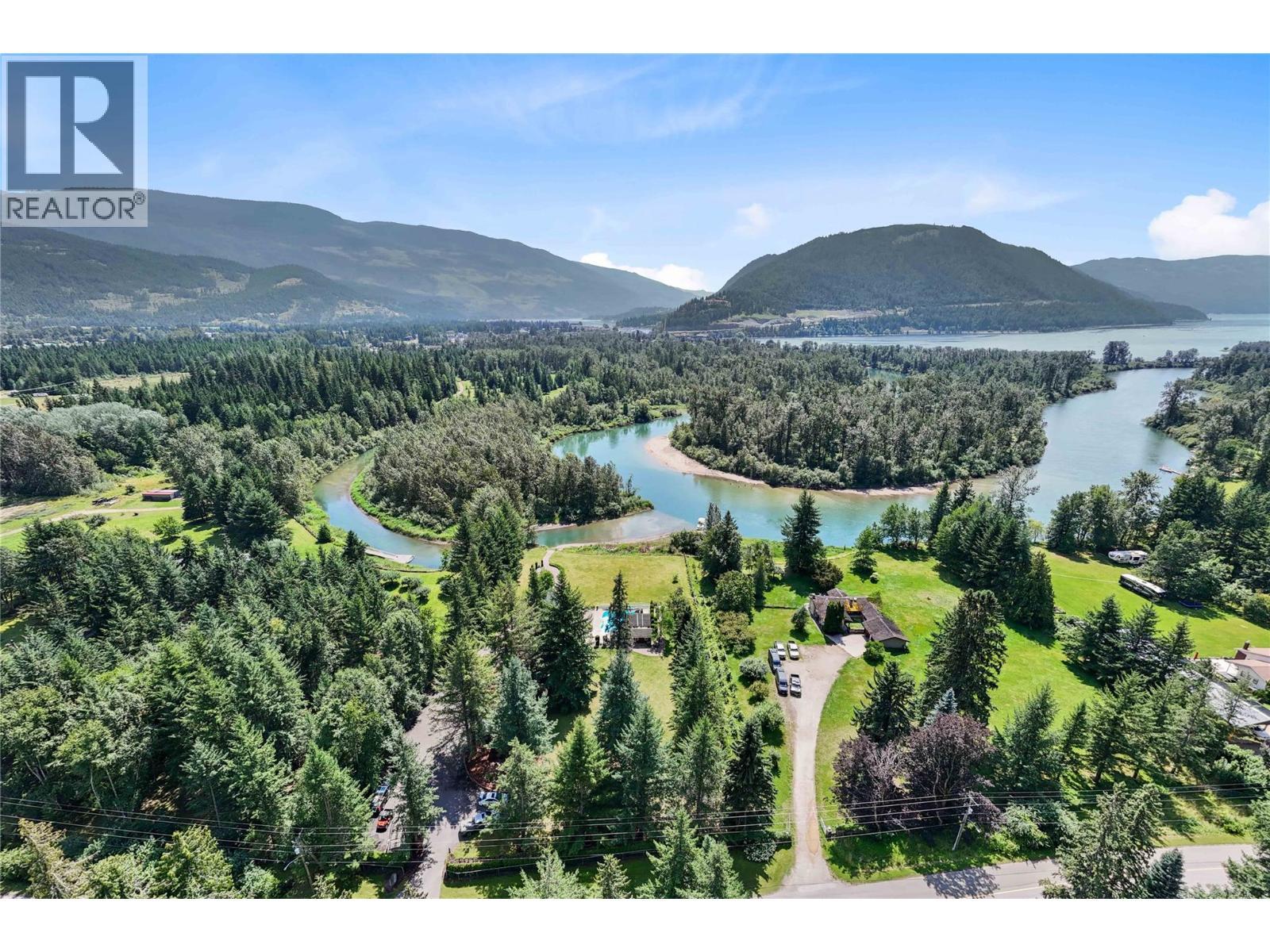 33 Old Town Road. Sicamous, British Columbia