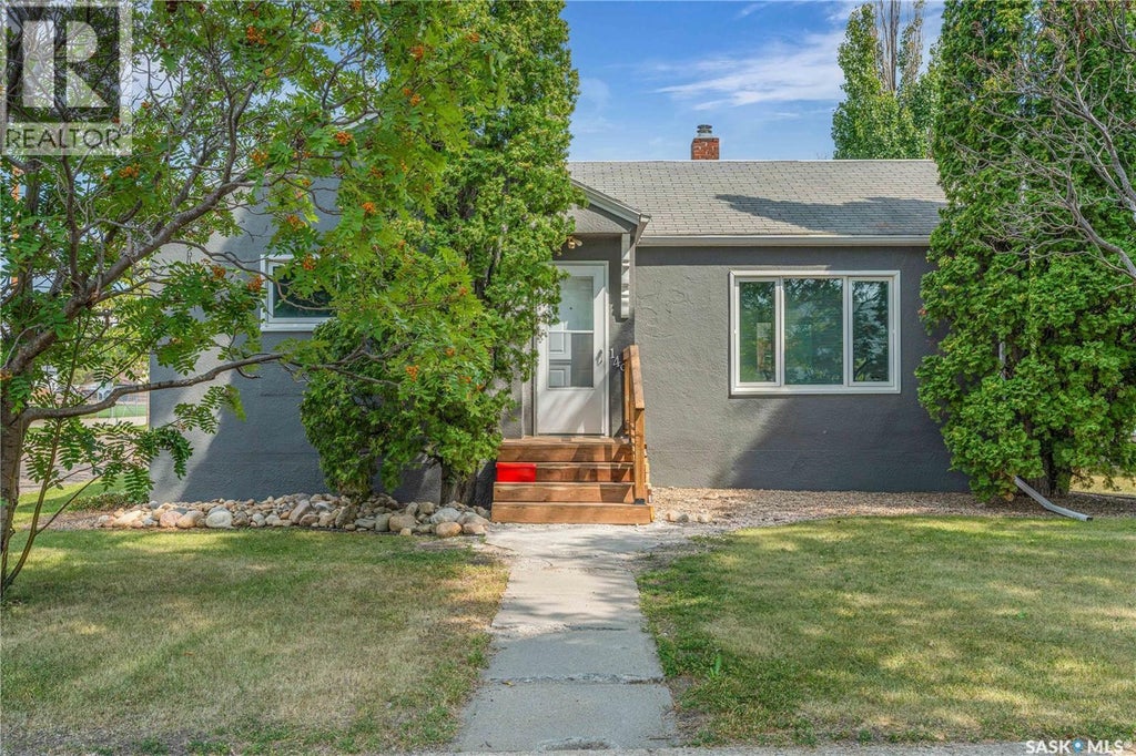 1492 95th Street, North Battleford