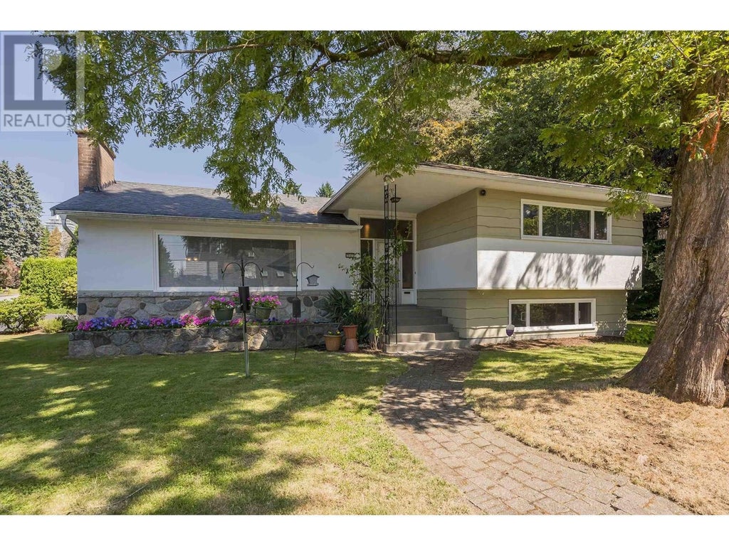 541 Cochrane Avenue, Coquitlam