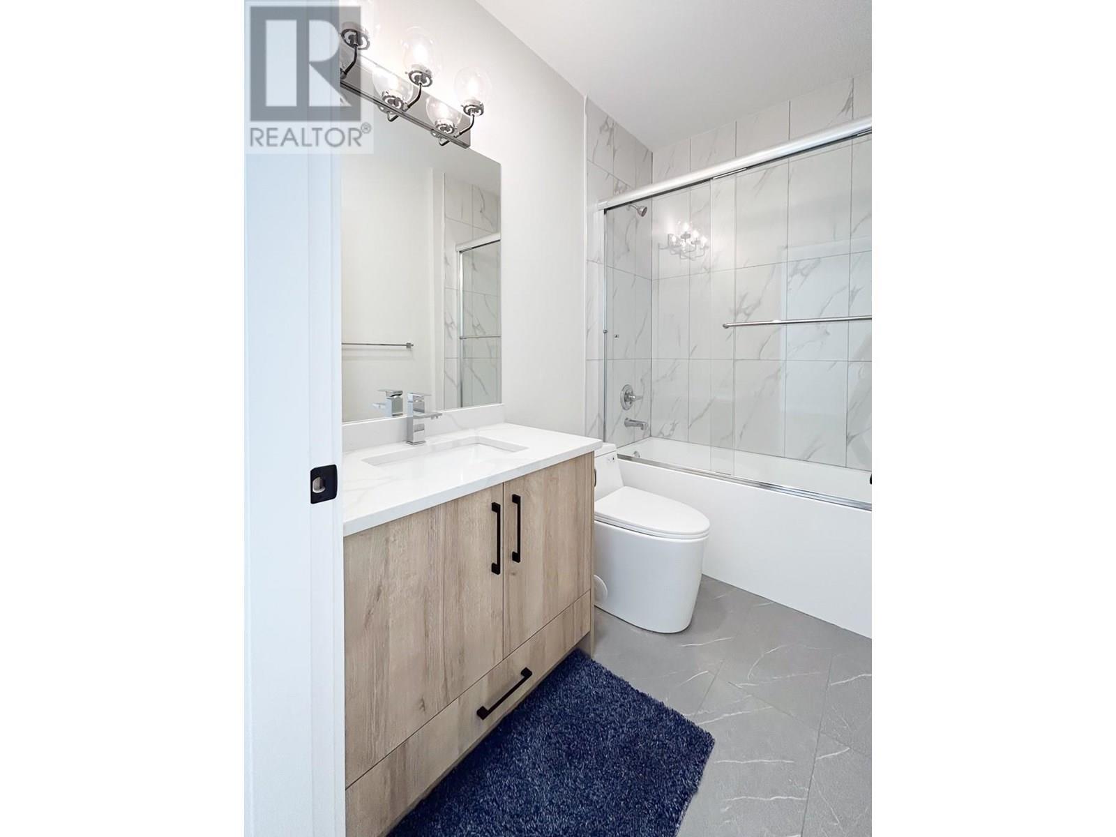 2165 Aberdeen Street. Kelowna, British Columbia