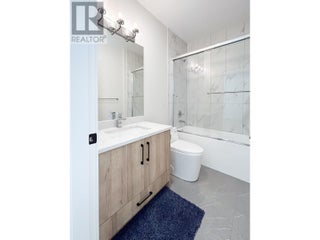 2165 Aberdeen Street. Kelowna, British Columbia