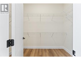 231 20 Street Ne Unit# 2. Salmon Arm, British Columbia