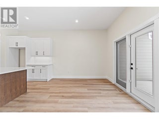 231 20 Street Ne Unit# 2. Salmon Arm, British Columbia