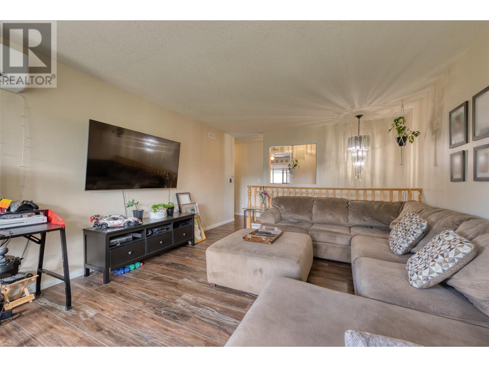 90 Mcinnes Road. Lumby, British Columbia