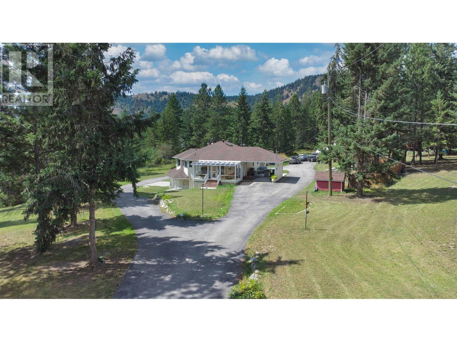 90 Mcinnes Road. Lumby, British Columbia