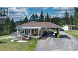 90 Mcinnes Road. Lumby, British Columbia