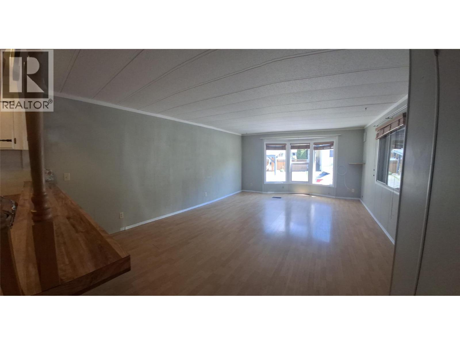 566 Coburn Street Unit# 10. Chase, British Columbia