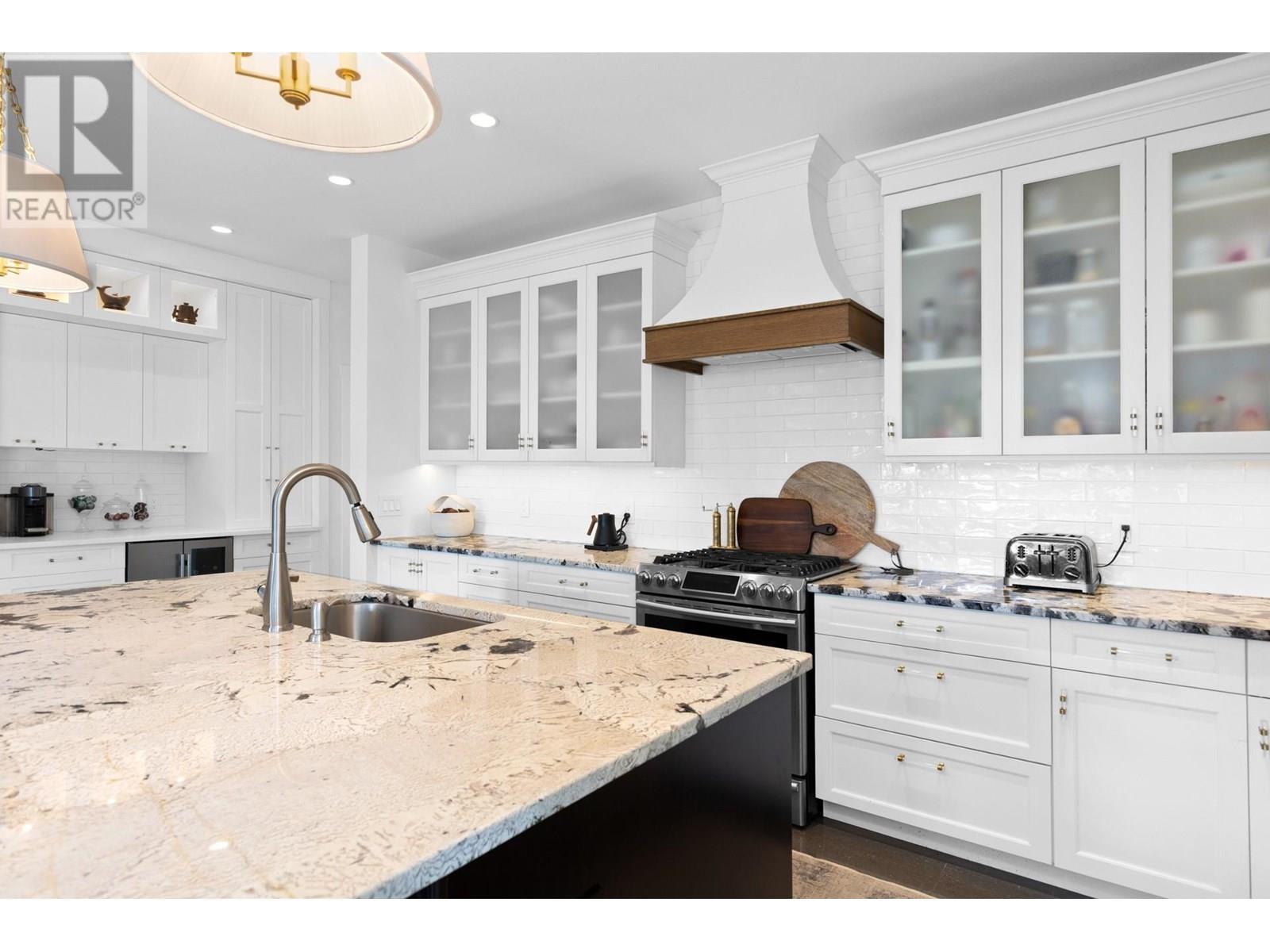 935 Laurier Avenue. Kelowna, British Columbia