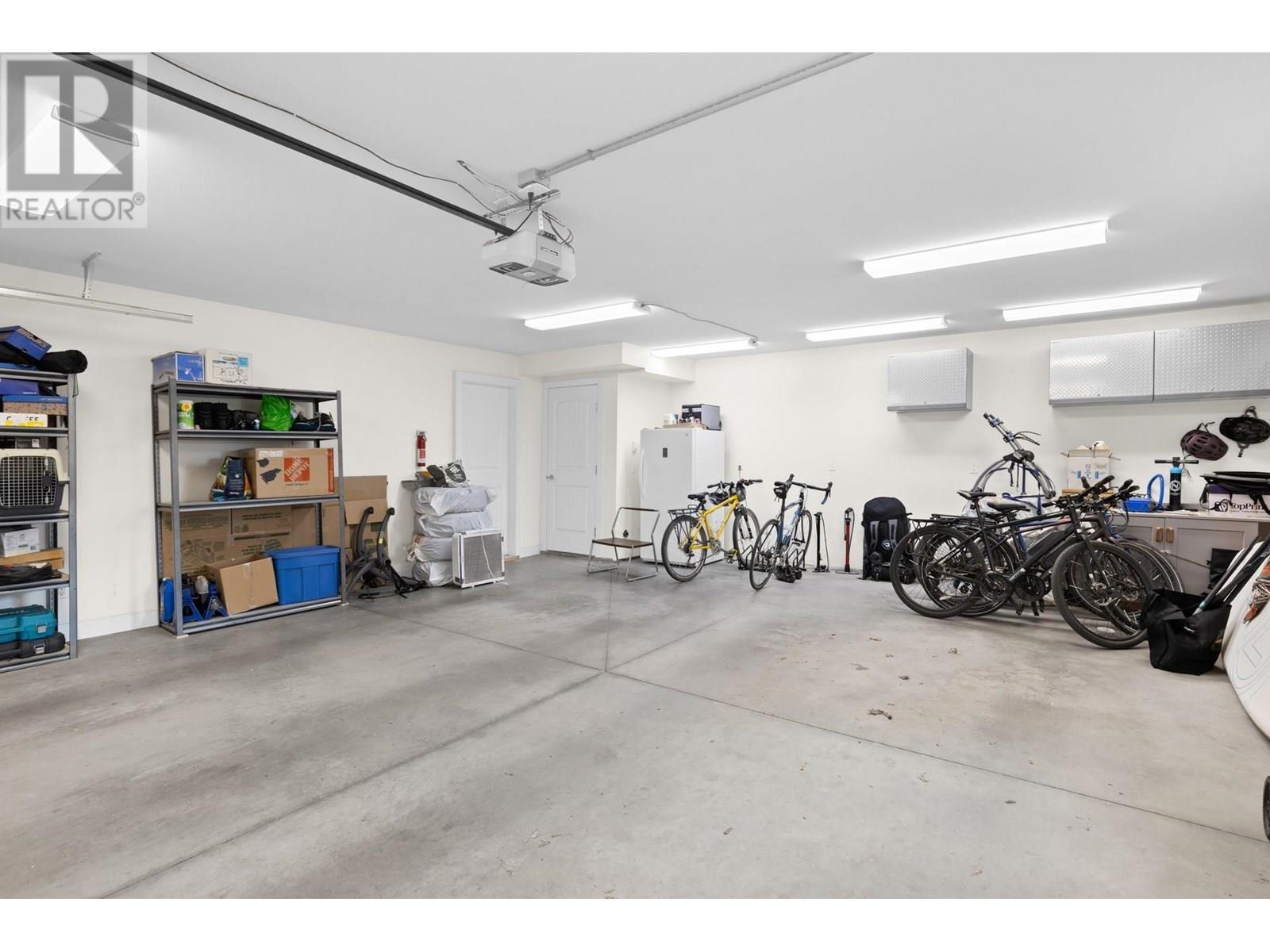 935 Laurier Avenue. Kelowna, British Columbia