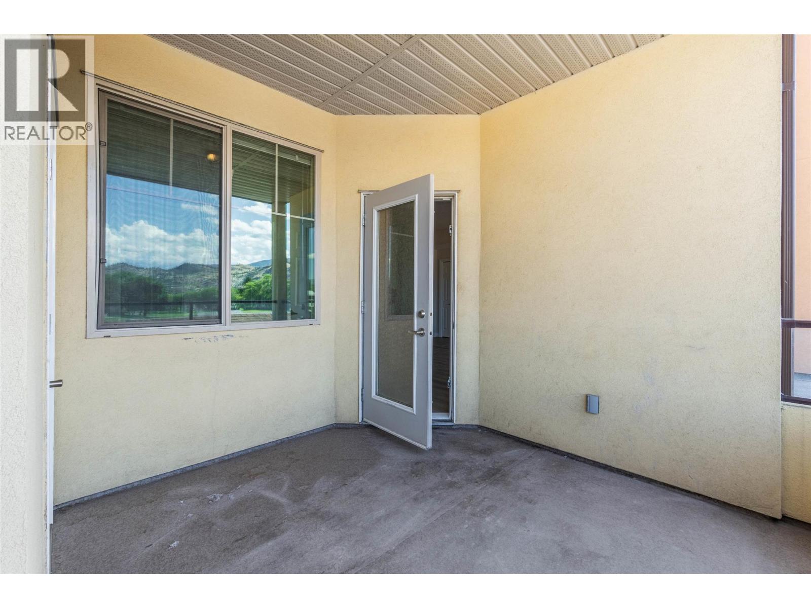 921 Spillway Road Unit# 212c. Oliver, British Columbia