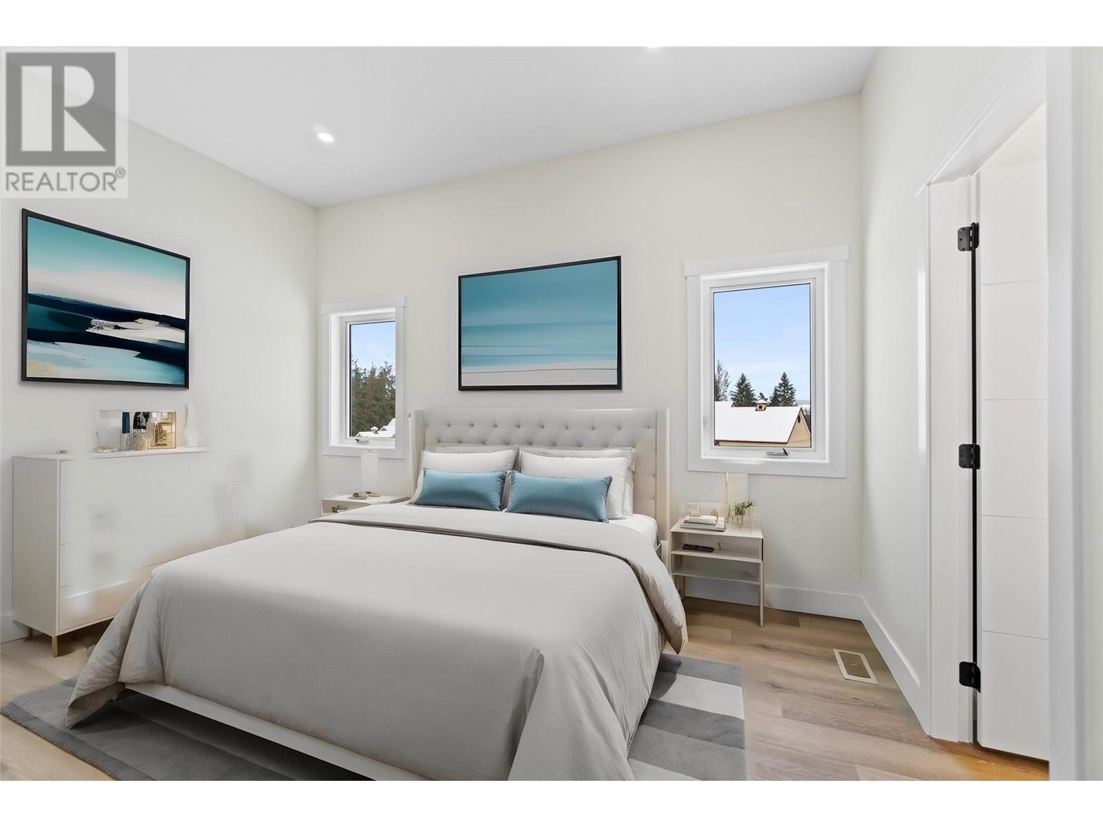 231 20 Street Ne Unit# 1. Salmon Arm, British Columbia