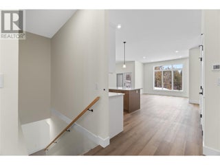 231 20 Street Ne Unit# 1. Salmon Arm, British Columbia