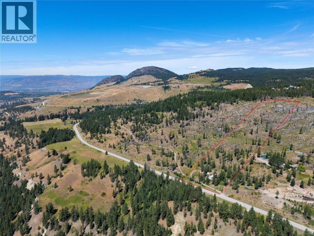 6090 Highway 33, Kelowna