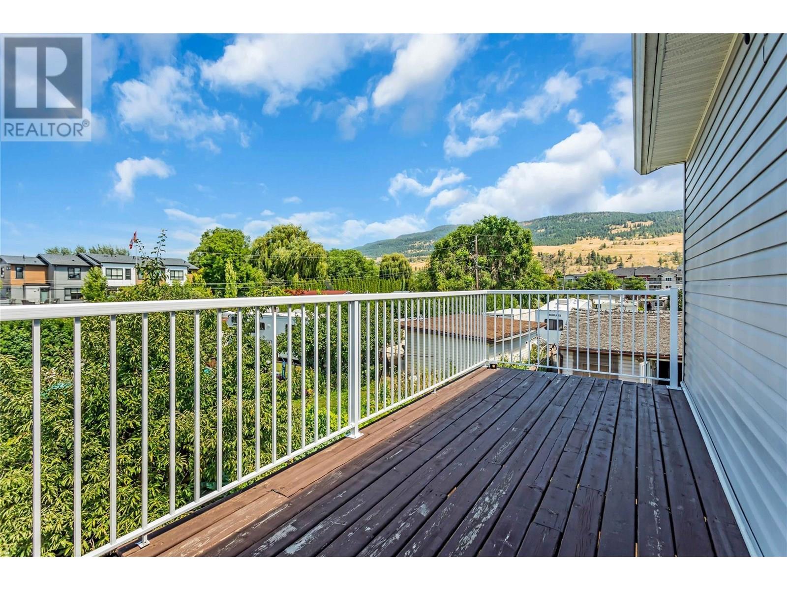 3132 Woodsdale Road. Lake Country, British Columbia