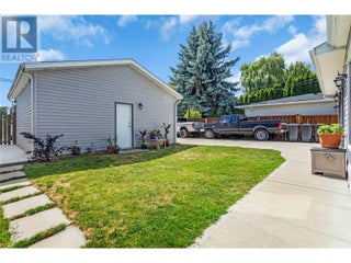 3132 Woodsdale Road. Lake Country, British Columbia