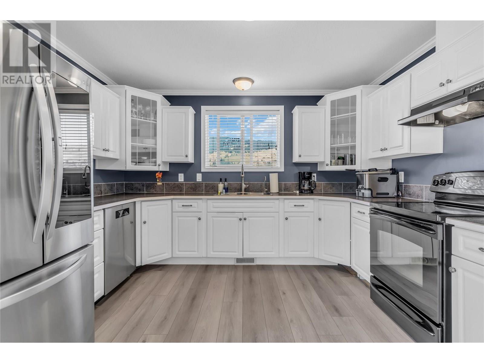 3132 Woodsdale Road. Lake Country, British Columbia