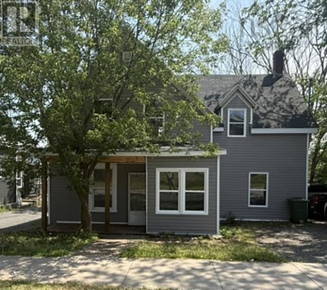 315 South Foord Street, Stellarton