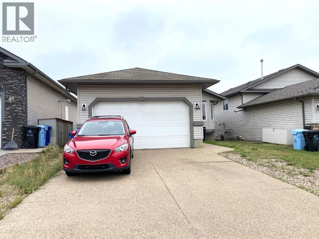 104 Philpott Bay, Fort Mcmurray