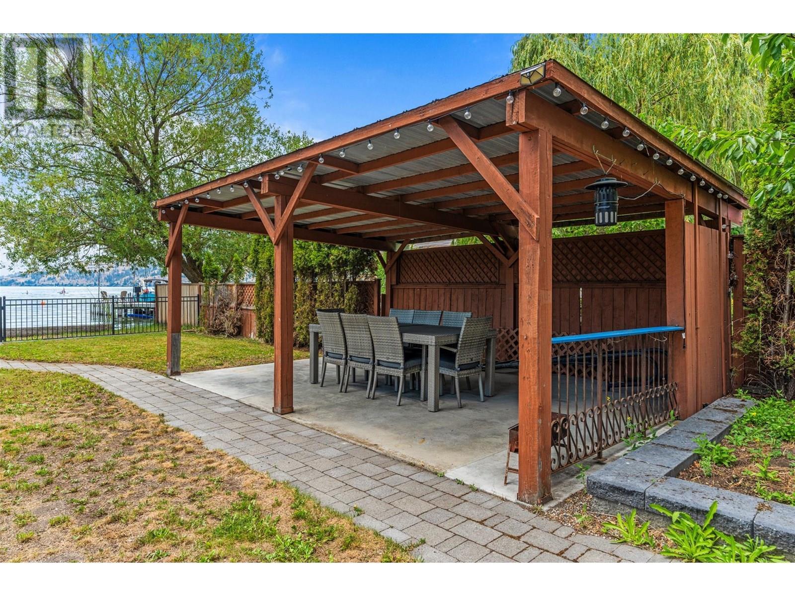 2640 Lakeshore Road. Vernon, British Columbia