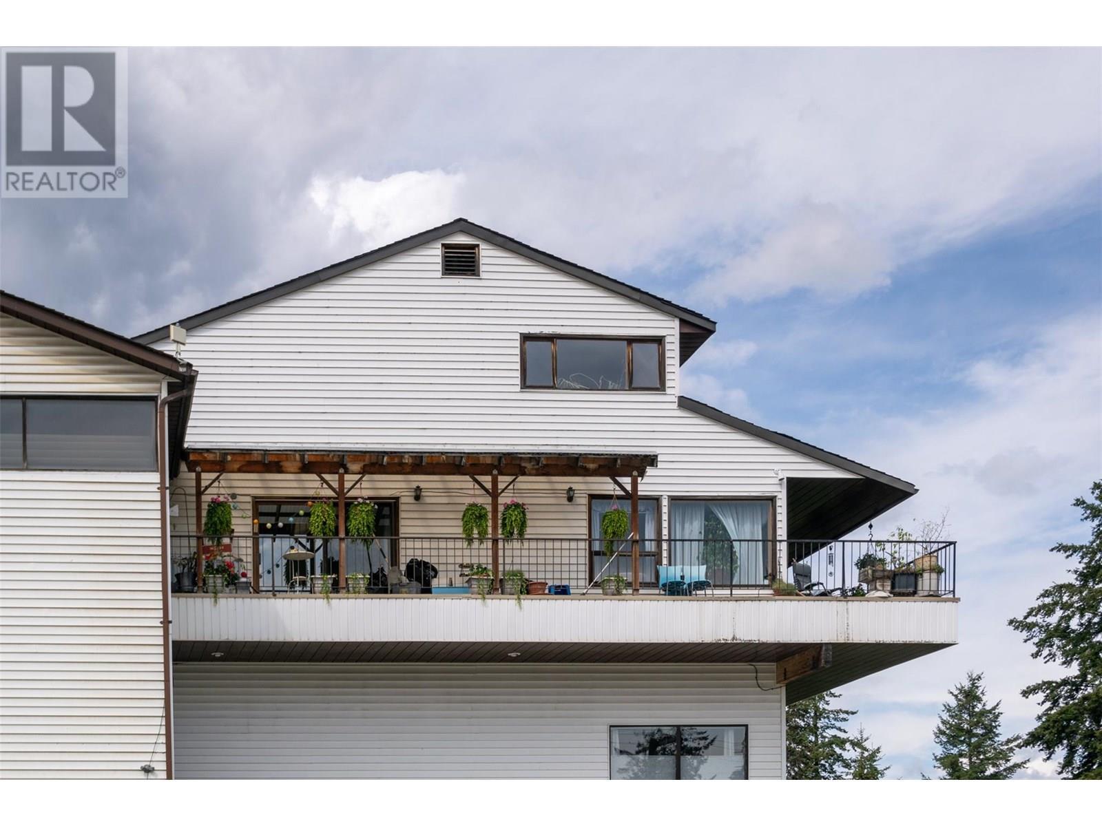 1261 Trans Canada Highway Unit# 1 Lot# 15. Sorrento, British Columbia
