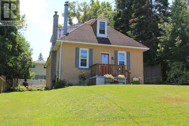 7 Duncan Street W, Huntsville (chaffey)