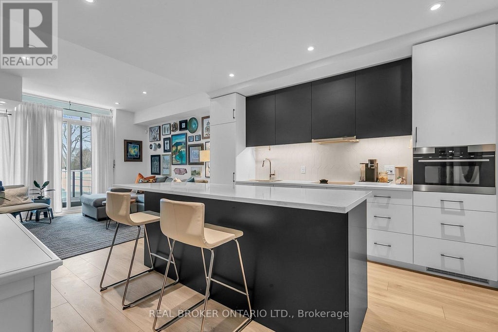 102 - 741 King Street W, Kitchener