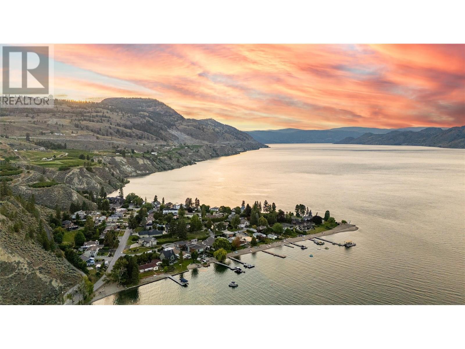 19241 Lakeshore Drive N. Summerland, British Columbia